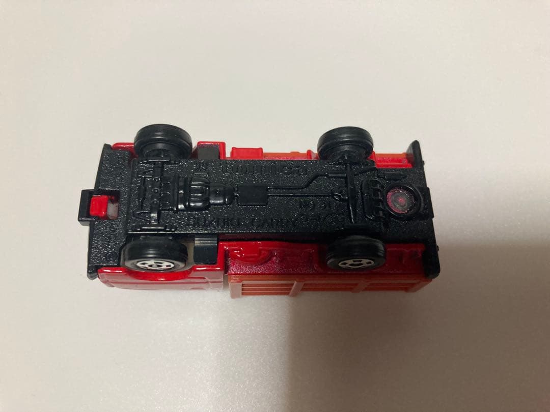 トミカ　No.39 黒箱　日本製　スズキ　キャリィ　家畜運搬車