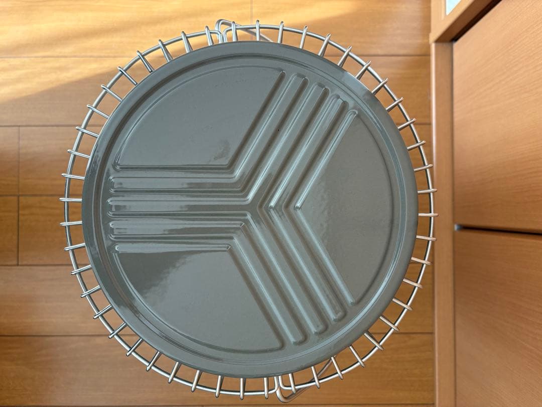 【手渡し限定】トヨトミ 対流型石油ストーブ KS-67H ホワイト 17〜24畳