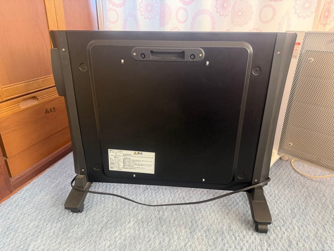 電気ヒーター メッシュパネル 黒 白二台