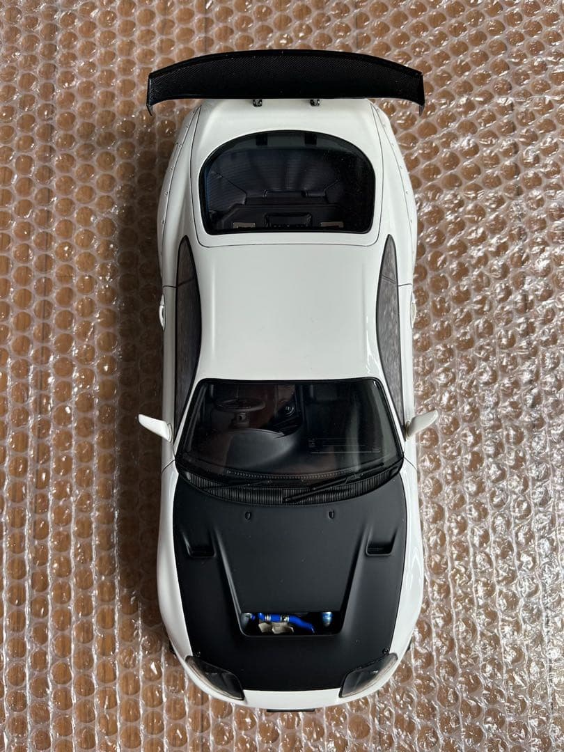 1/18 スープラ ホワイト ブラック　イグニッションモデル