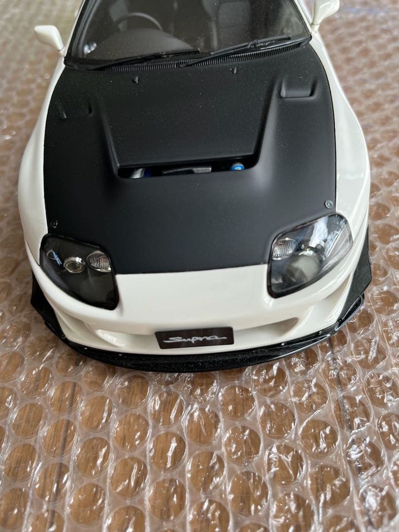 1/18 スープラ ホワイト ブラック　イグニッションモデル