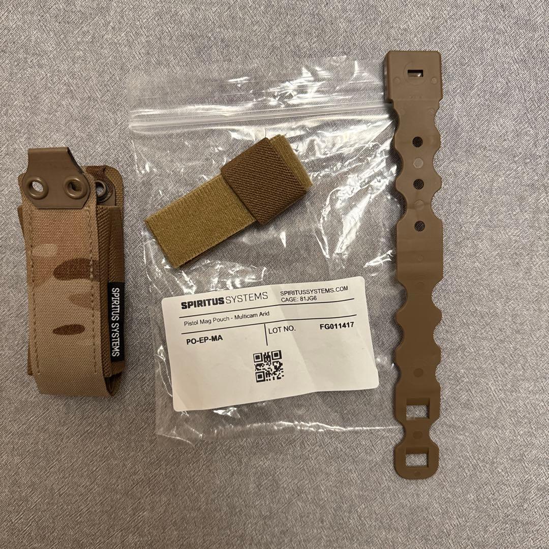 spiritus systems ピストルマグポーチ マルチカムアリッド