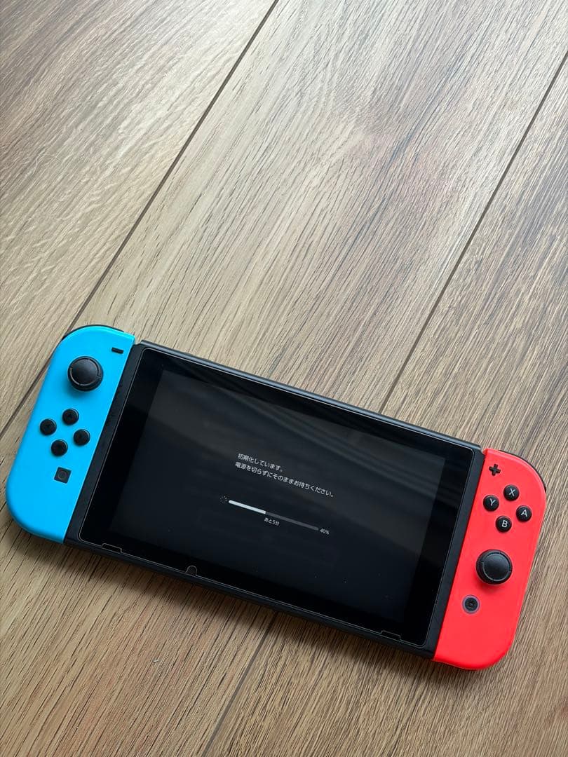 【動作品】Nintendo Switch 本体 青/赤 Joy-Con