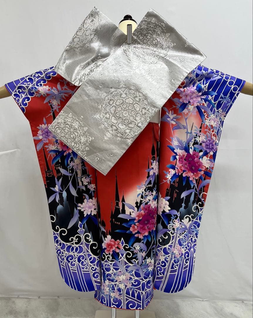 振り袖　フルセット　長襦袢付　モダン　珍品　洋花　金彩加工　620
