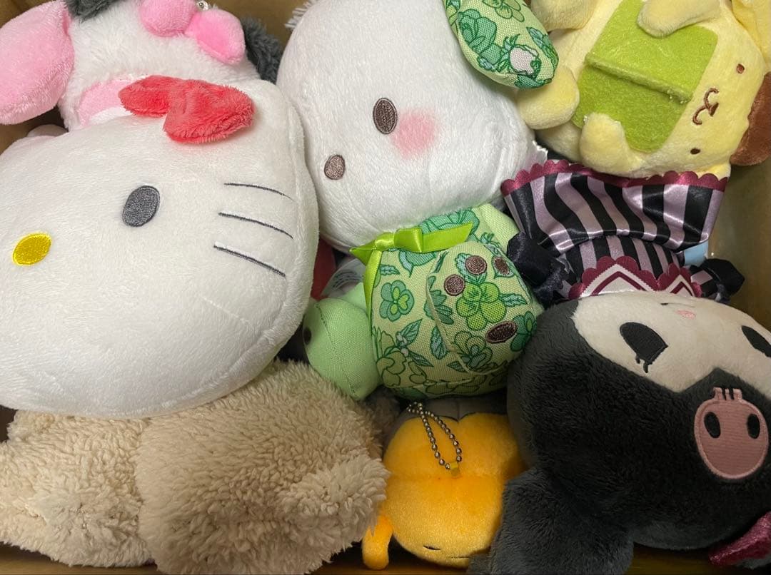 サンリオ/キャラクターグッズまとめ売り/ぬいぐるみ/マスコット他40点