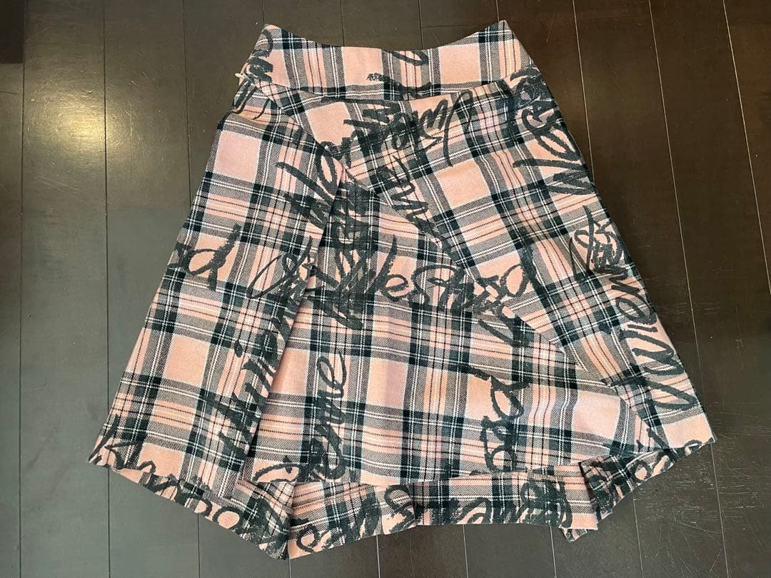 【新品】ヴィヴィアンウェストウッドピンク系タータンチェックプリーツスカート38