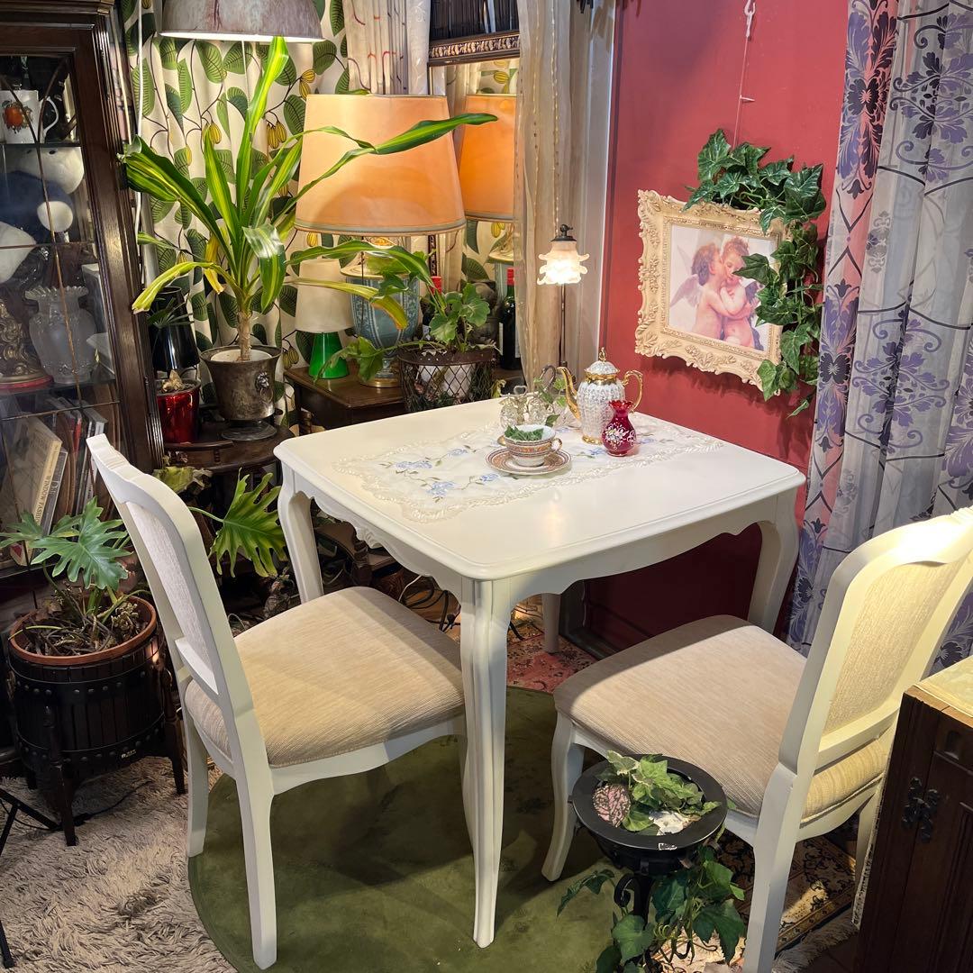 ホワイトシャビー　リモージュ　猫足 クラッシック　ダイニングテーブル