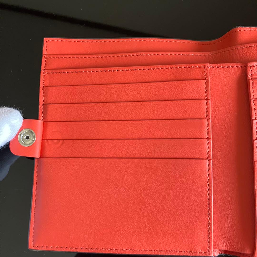フェンディ　ピーカブー　FENDI JP PEEKABOO WALLET レッド