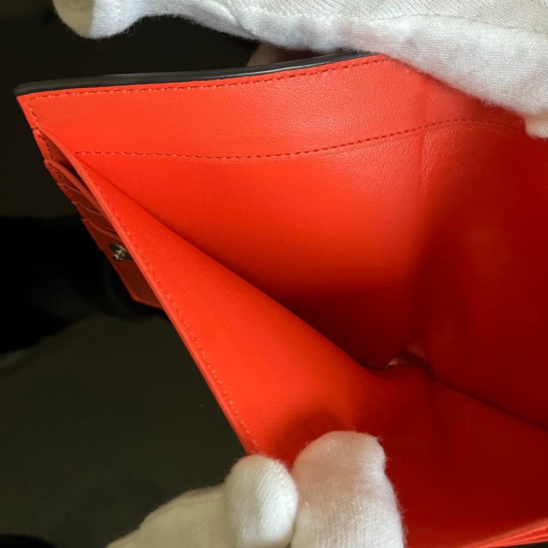 フェンディ　ピーカブー　FENDI JP PEEKABOO WALLET レッド