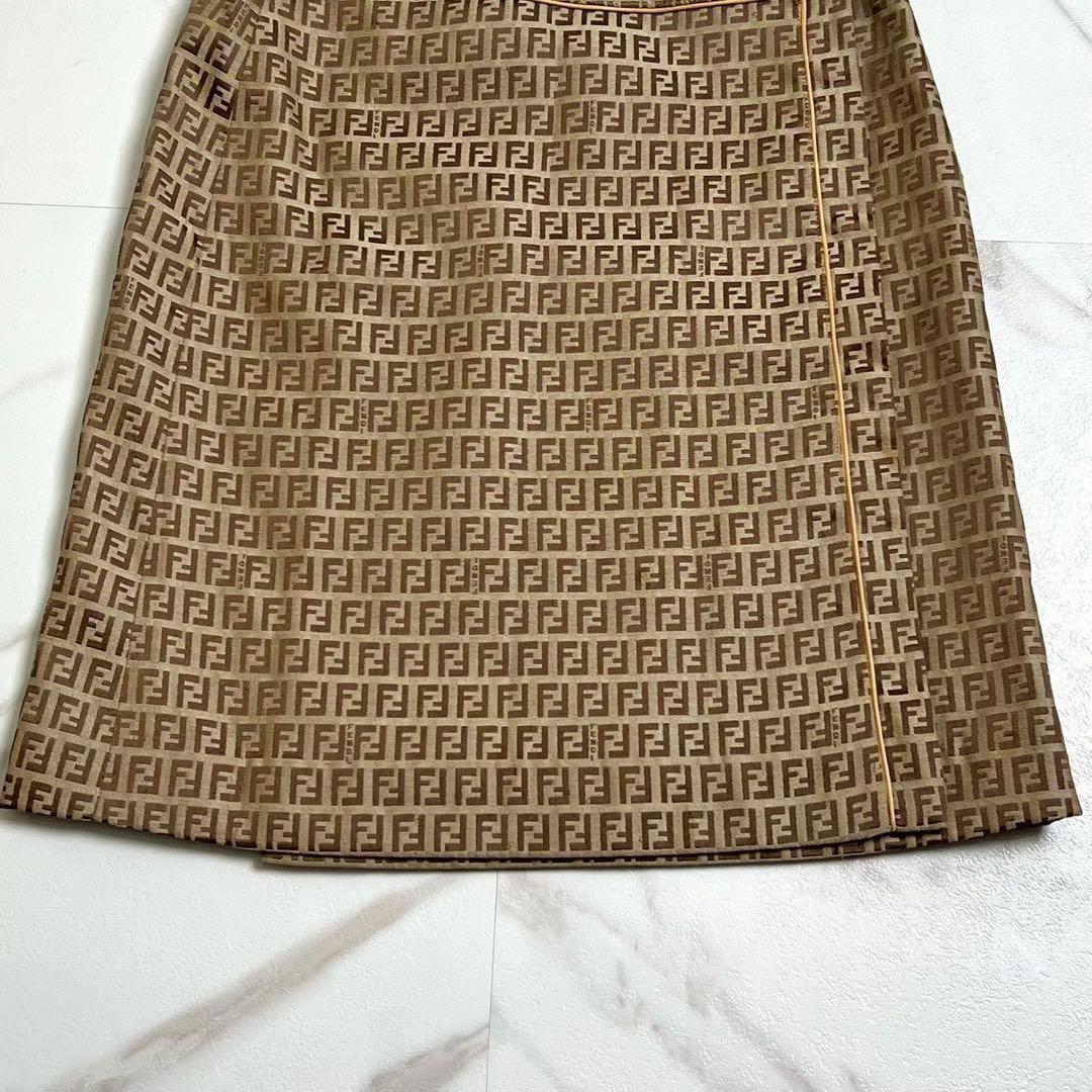 大きいサイズ44フェンディ　近年タグ　ズッカ柄　ラップ 巻きスカート　44