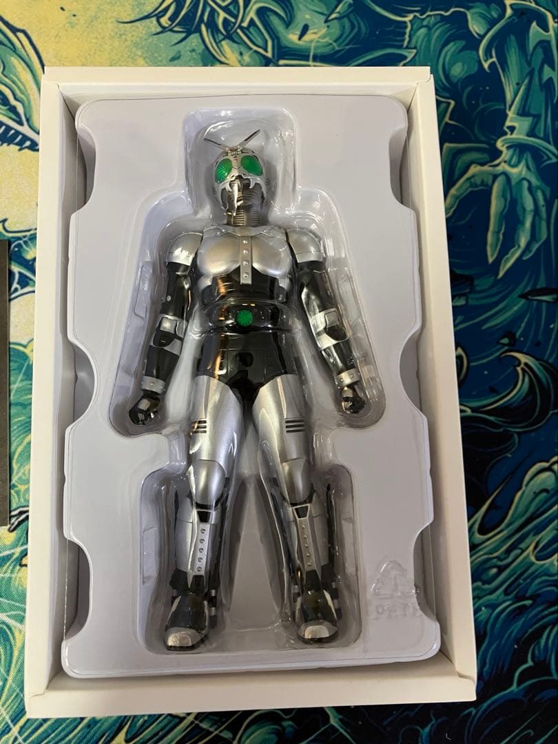 白*レ様 【真骨彫製法】S.H.Figuarts 仮面ライダー　シャドームーン