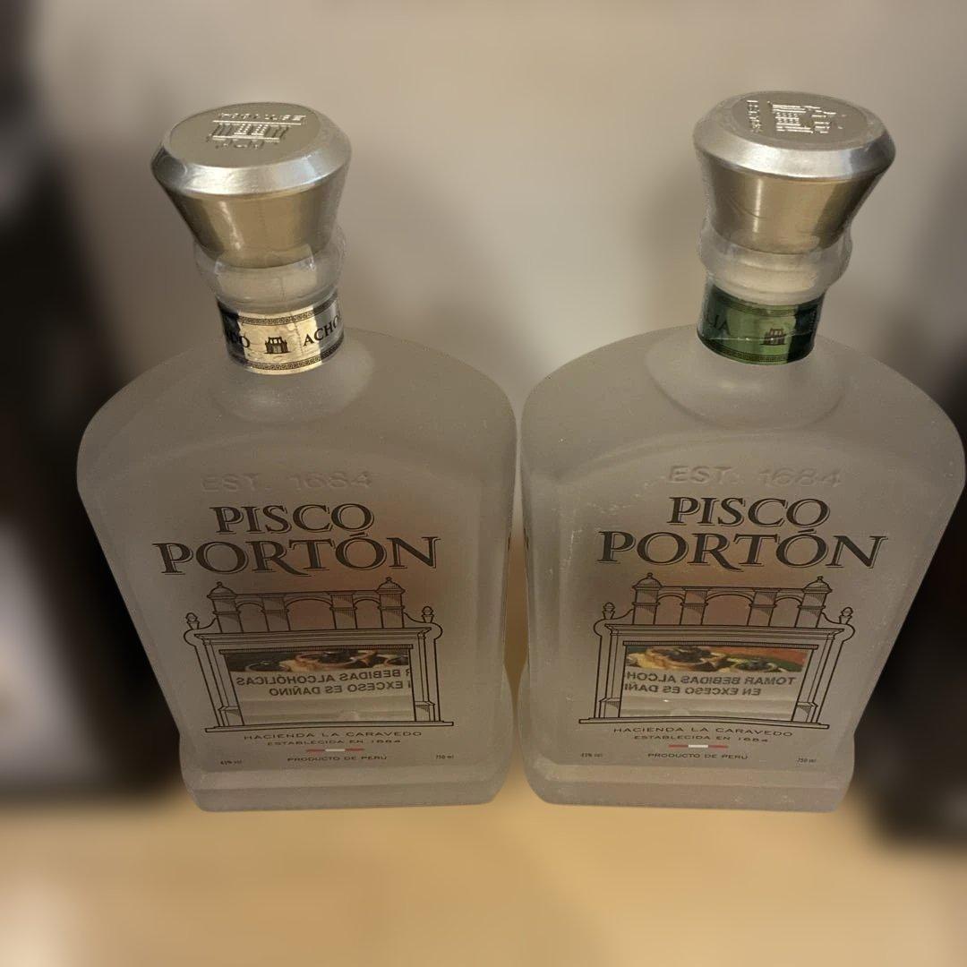 Pisco Portón アチョラードとモスト・ベルデ・イタリア　2本セット