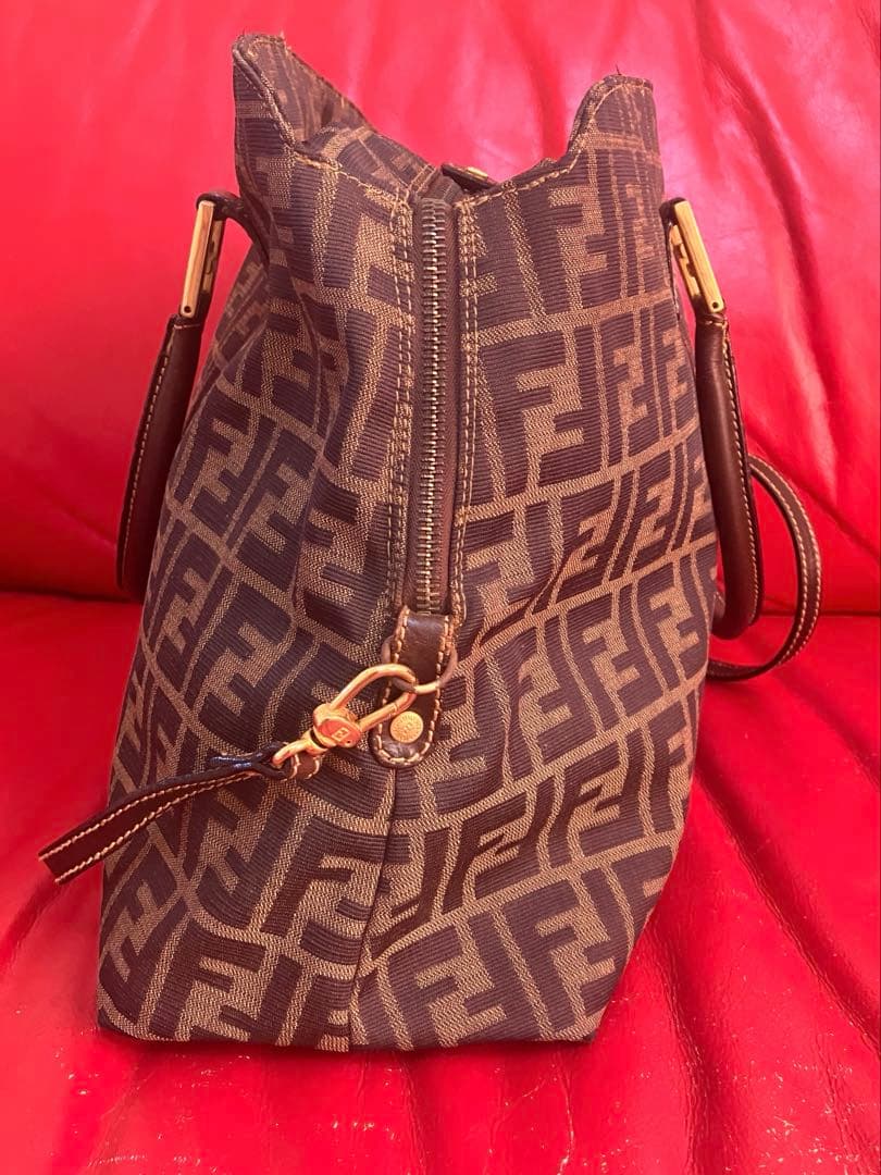 美品　FENDI ズッカ柄　2way ショルダーバッグ　フェンディ