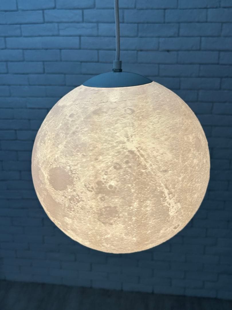 ⭐️【全国送料無料】　ペンダント　吊り下げ　ライト　月　地球　リビング　ランプ