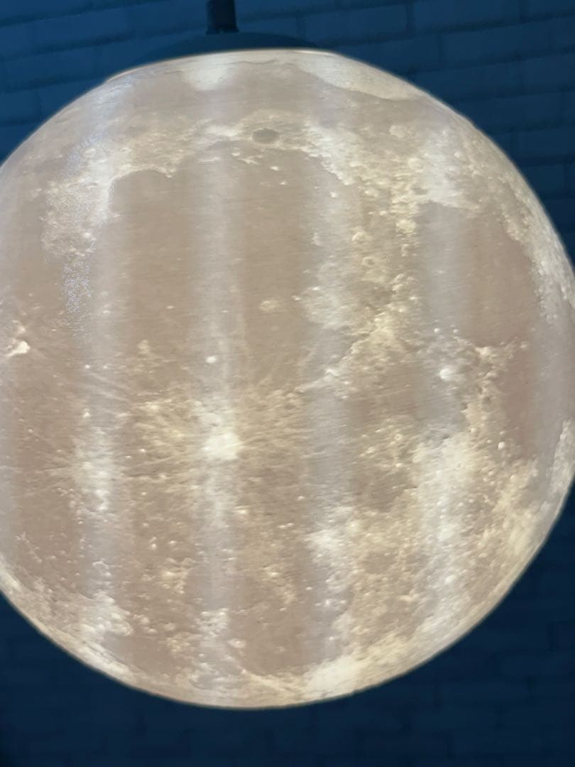 ⭐️【全国送料無料】　ペンダント　吊り下げ　ライト　月　地球　リビング　ランプ