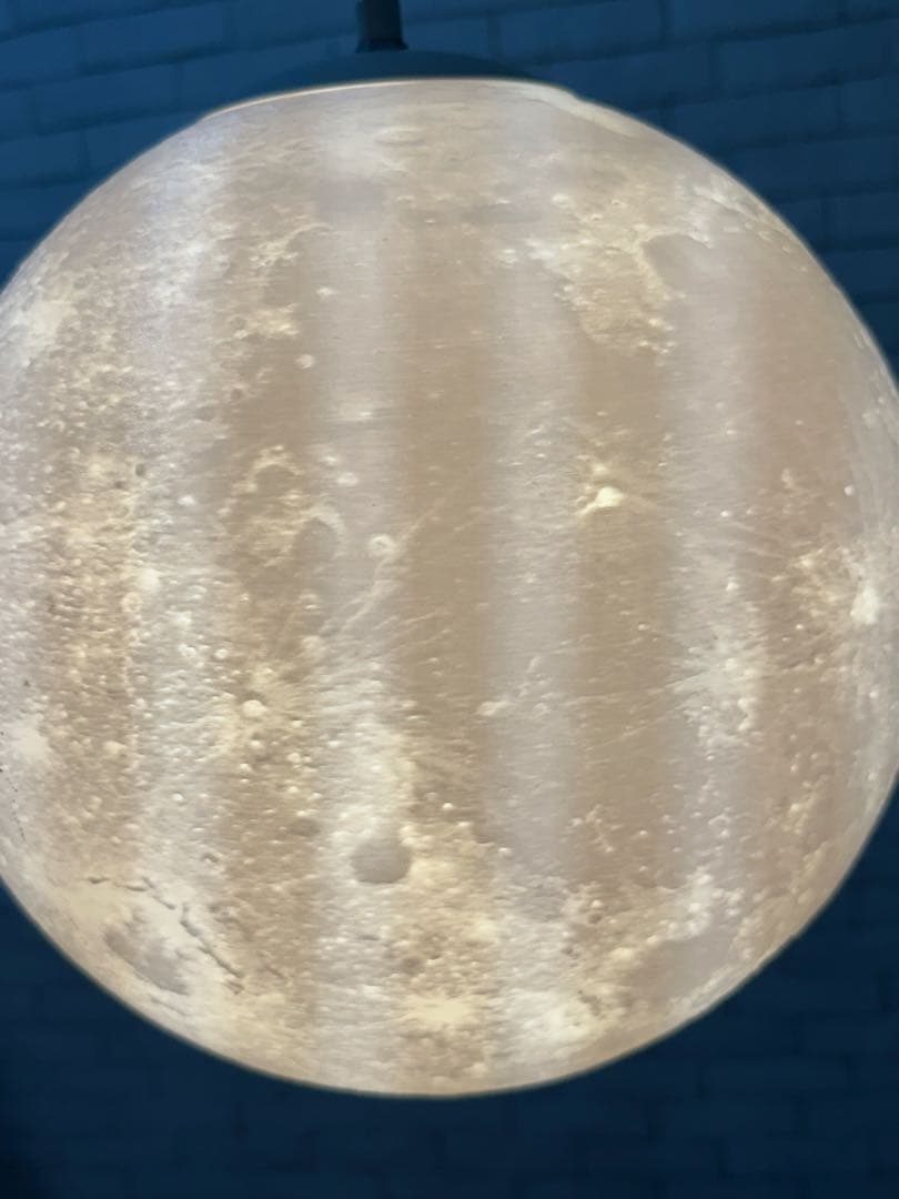 ⭐️【全国送料無料】　ペンダント　吊り下げ　ライト　月　地球　リビング　ランプ