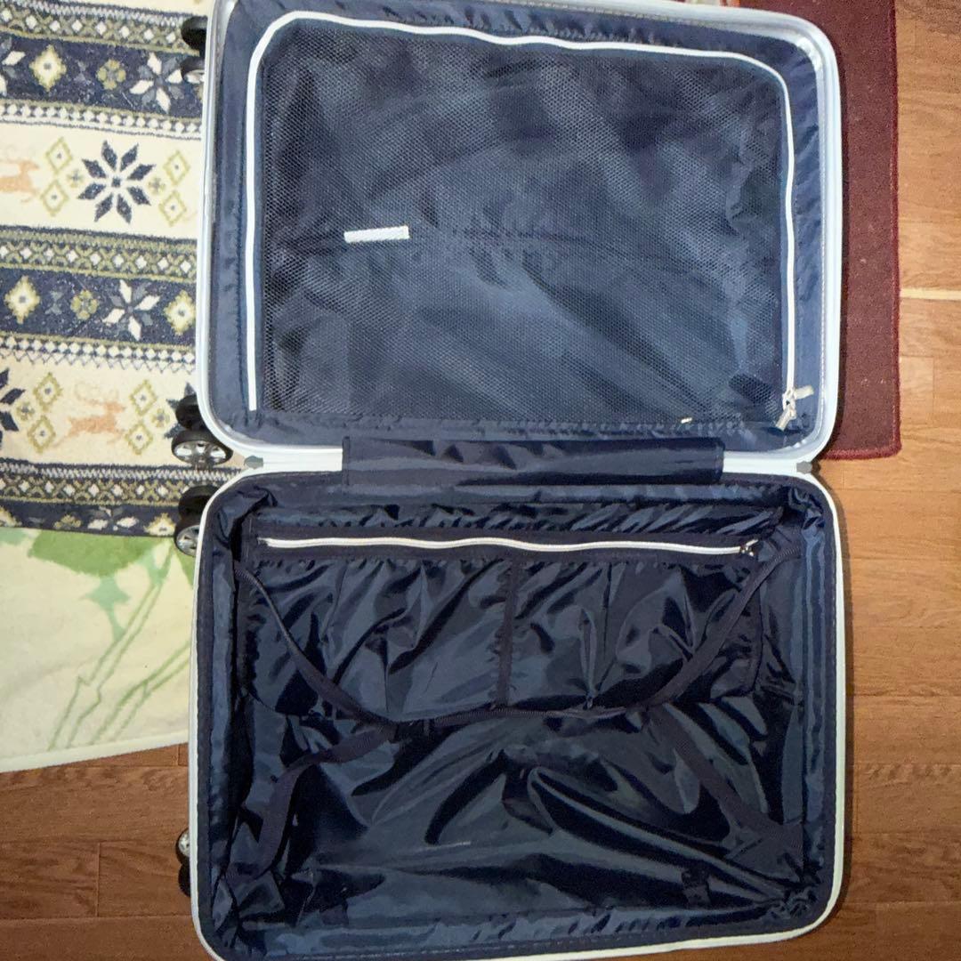 TRIDENT中型アルミニウム合金キャリーケース