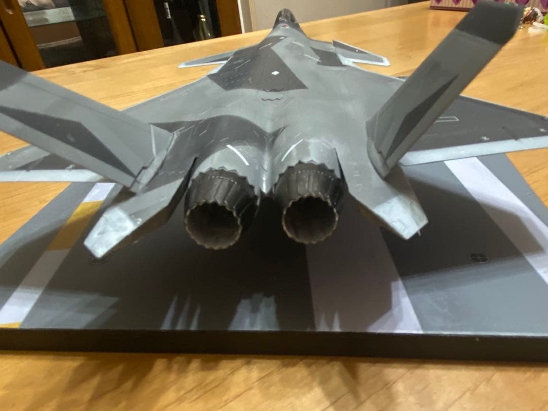 J-20 1/72スケールモデル完成品　ドリームモデル　戦闘機　プラモデル