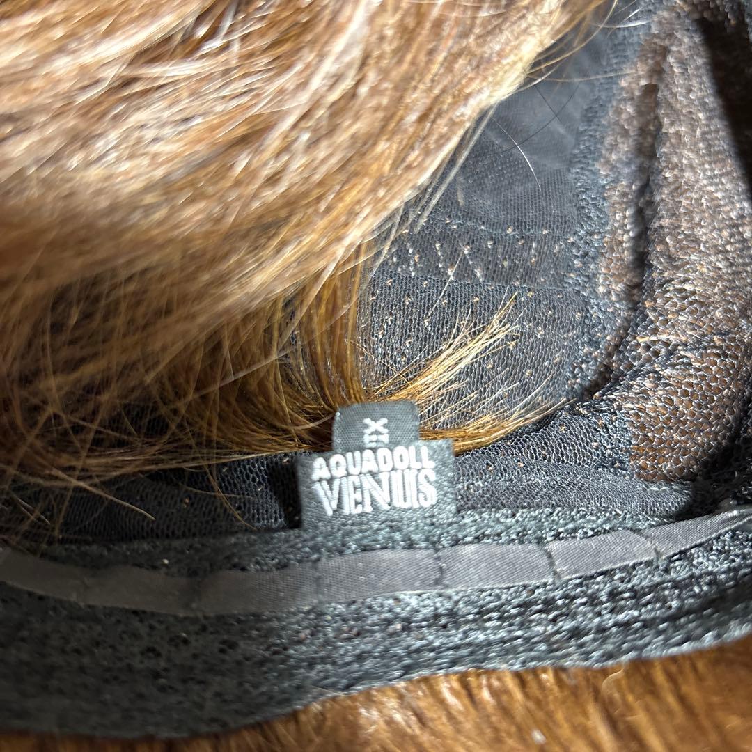 AQUADOLLショートヘアウィッグ医療用