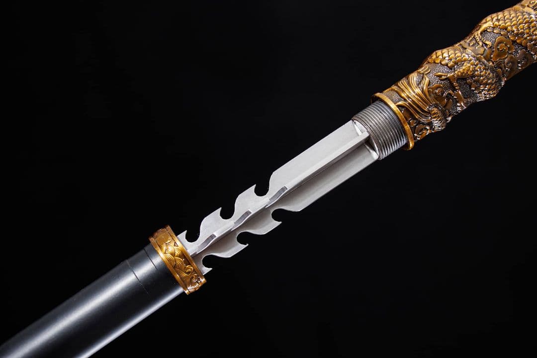 【崩鍔の切り札】古兵器 刀装具 日本刀　模造刀 居合刀 武士道 鑑賞用 美術刀