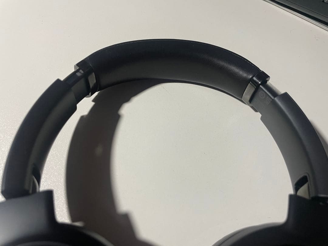 JBL Tour One M2ワイヤレスヘッドホン ブラック