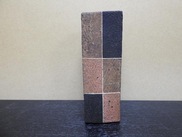 山本幸嗣　泥彩花入　共箱　MA374