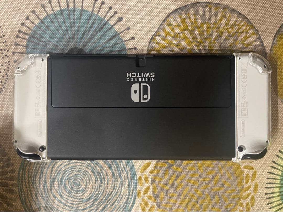 Nintendo Switch 有機EL本体 /ホワイトJoy-Con付き