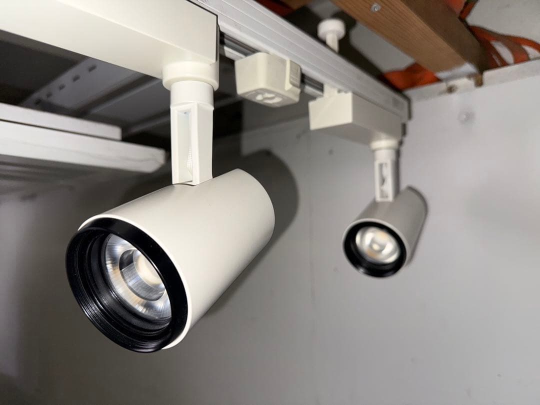 カ*ル様 TG197 美品 大光 レール照明 LEDスポットライト 22年 10