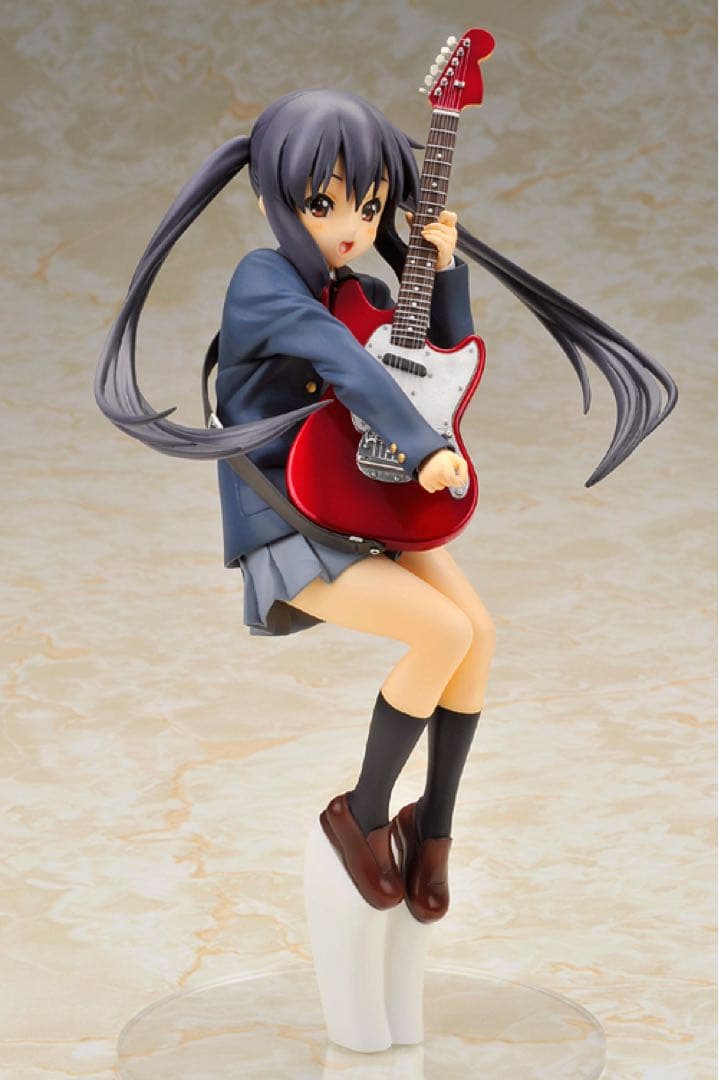 1/8 PVC塗装済み完成品フィギュア けいおん！ 中野梓 新品未開封 希少！