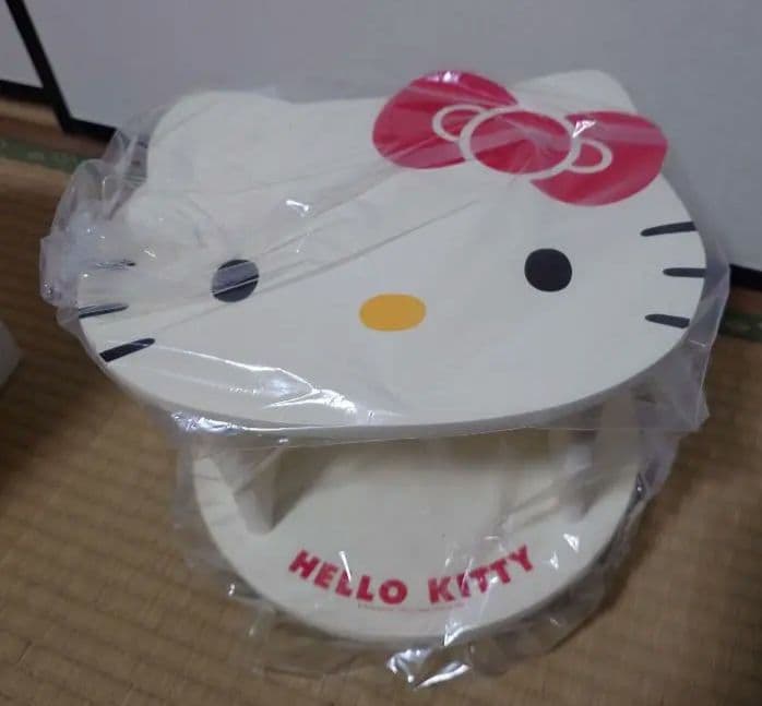 激レア 非売品 ハローキティ サイドボード