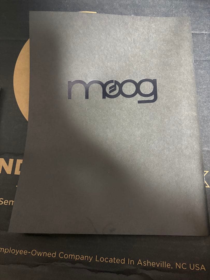 Moog GRANDMOTHER セミモジュラーシンセサイザー