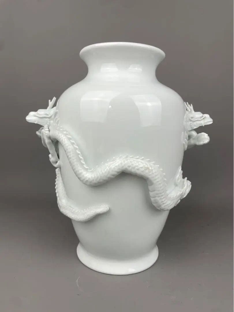 極上細密龍彫り細工 花瓶 真作保証 平戸藩 三川内焼白磁 如意宝珠 白竜 縁起物