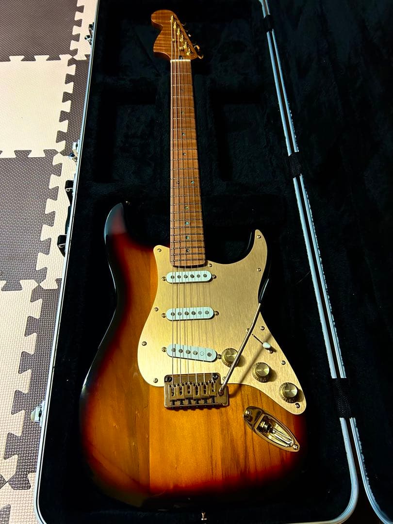 squier by fender ストラト カスタム品