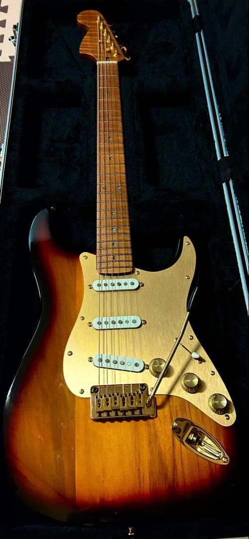 squier by fender ストラト カスタム品