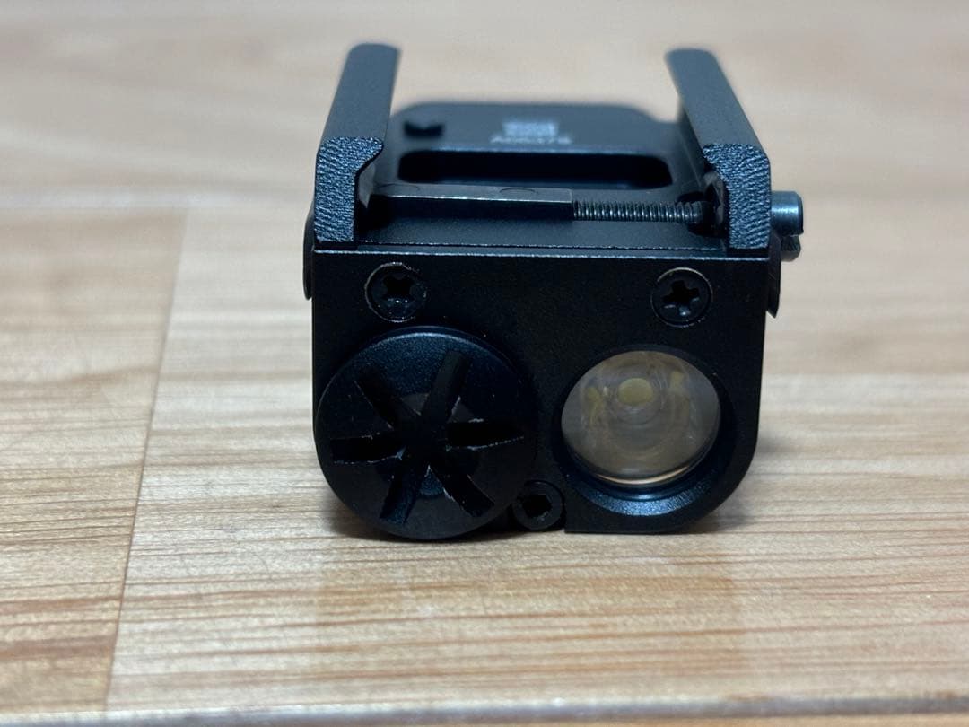 シュアファイア XC1 タイプ LEDフラッシュライト ハンドガン専用