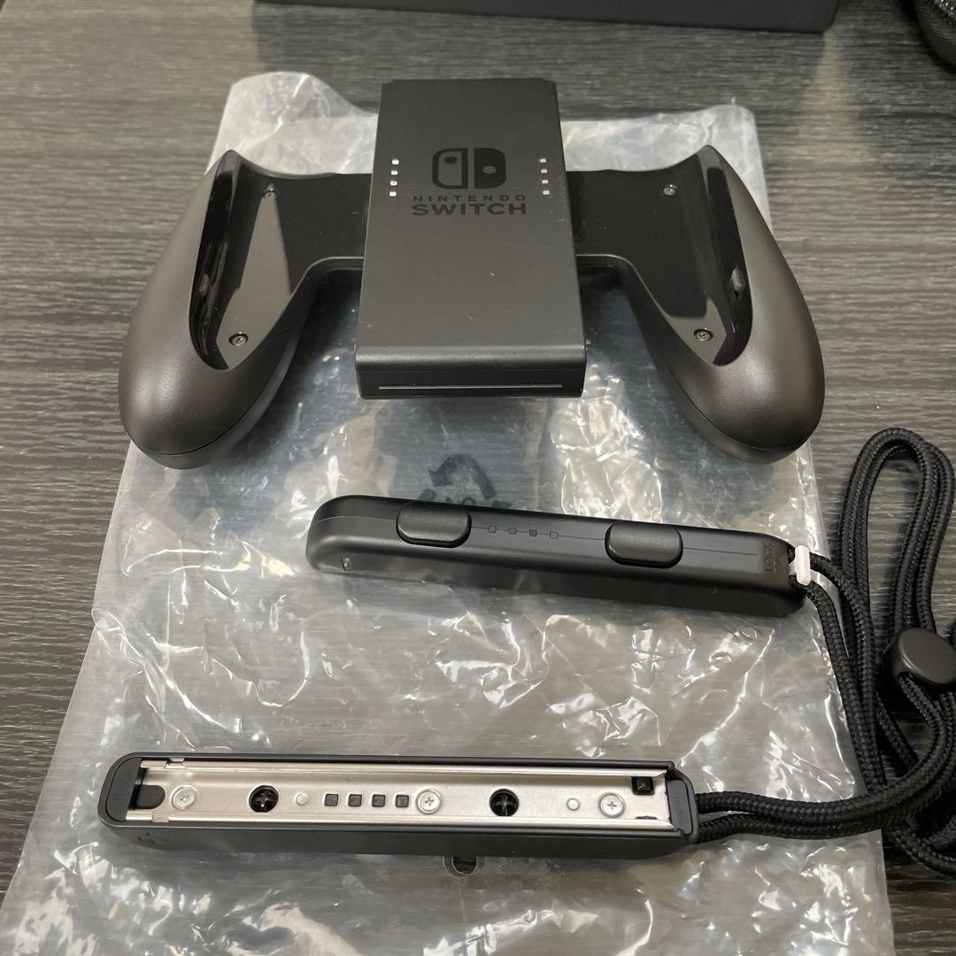 Nintendo Switch 本体 + 付属品（※ネットワークエラー）