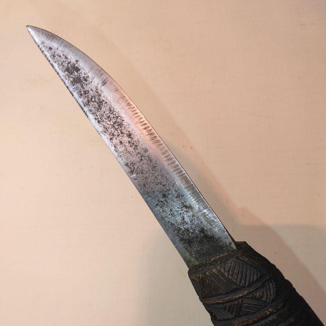 アイヌマキリ　木製彫刻　北海道。