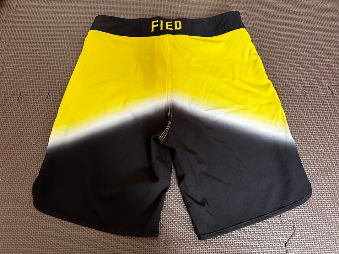 そいぎんた　水着 28 イエロー/ブラック