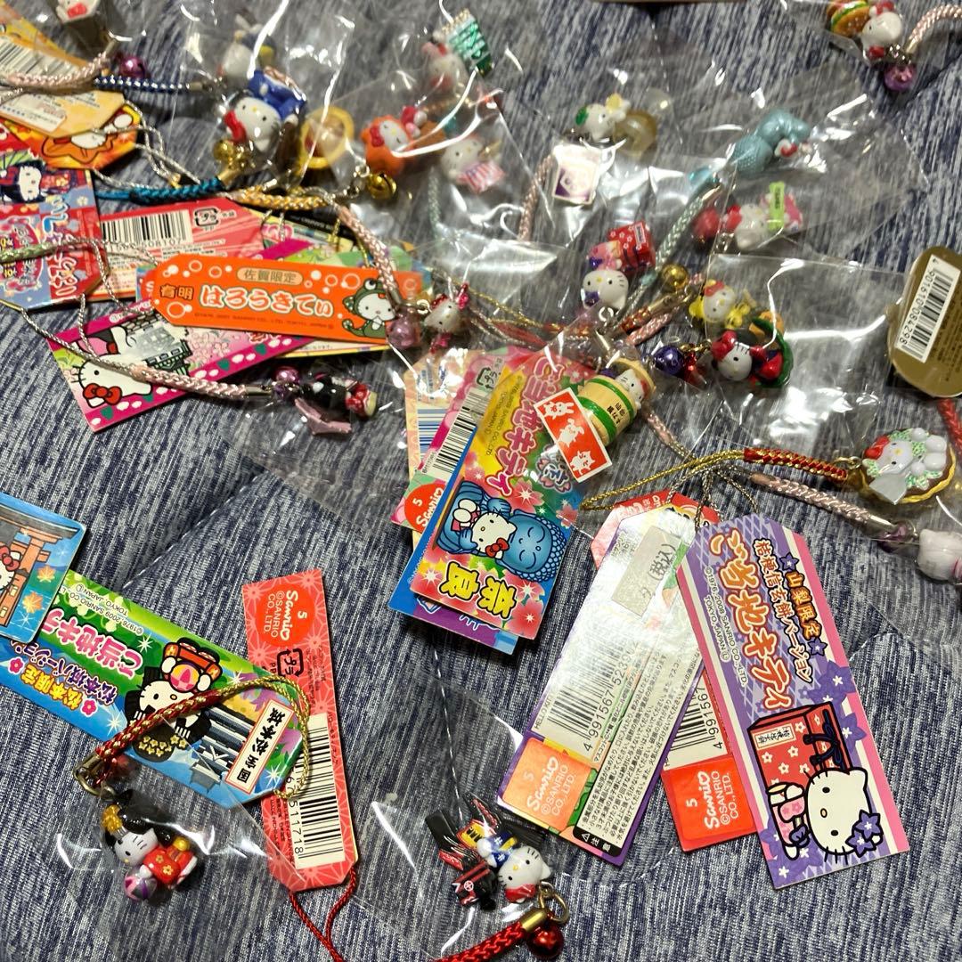 ハローキティご当地キティセット根付やストラップなど