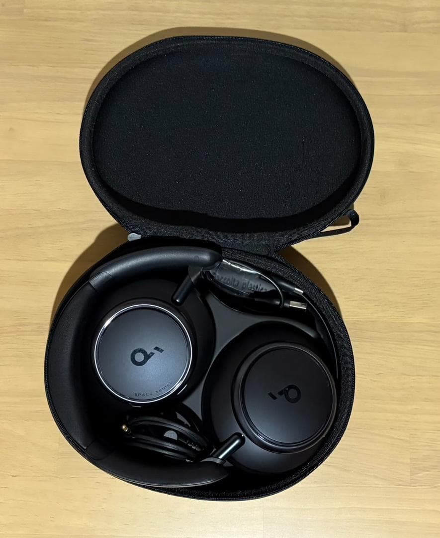 Anker Soundcore Space Q45＋スタンド