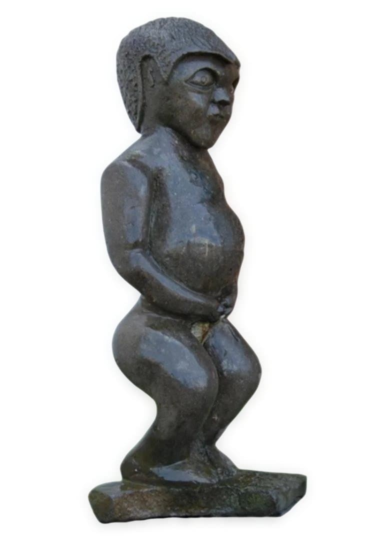 西洋庭園 八女石の古い小便小僧 ガーデン 石像 水鉢 噴水 燈籠