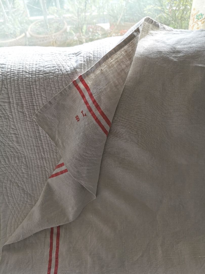 アンティークフランス ダブルライン ホームスパンリネン大判クロス イニシャル刺繍