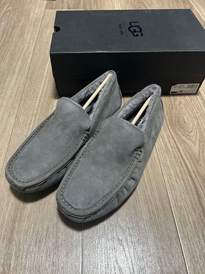 正規品 UGG アグ グレー モカシン M HENRICK TWINFACE
