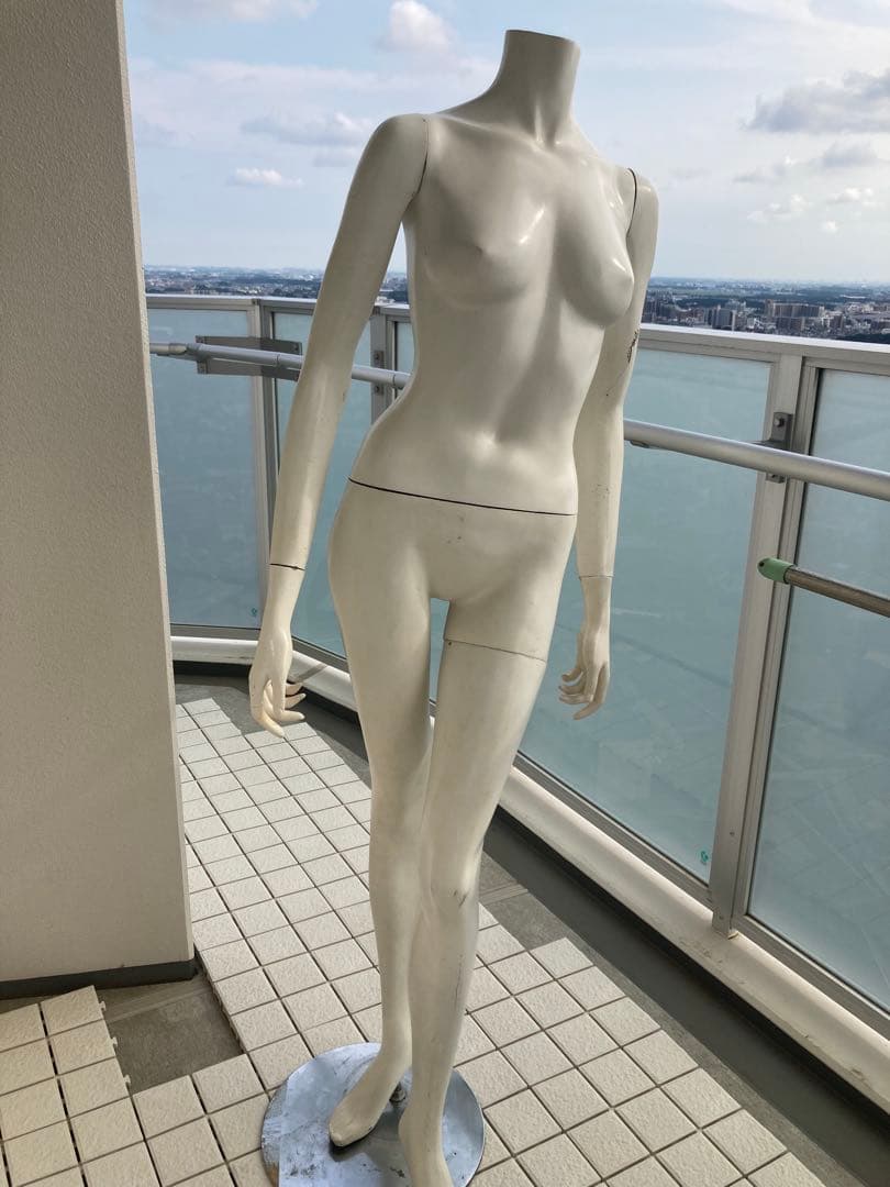 ホワイト女性マネキン 約170cm