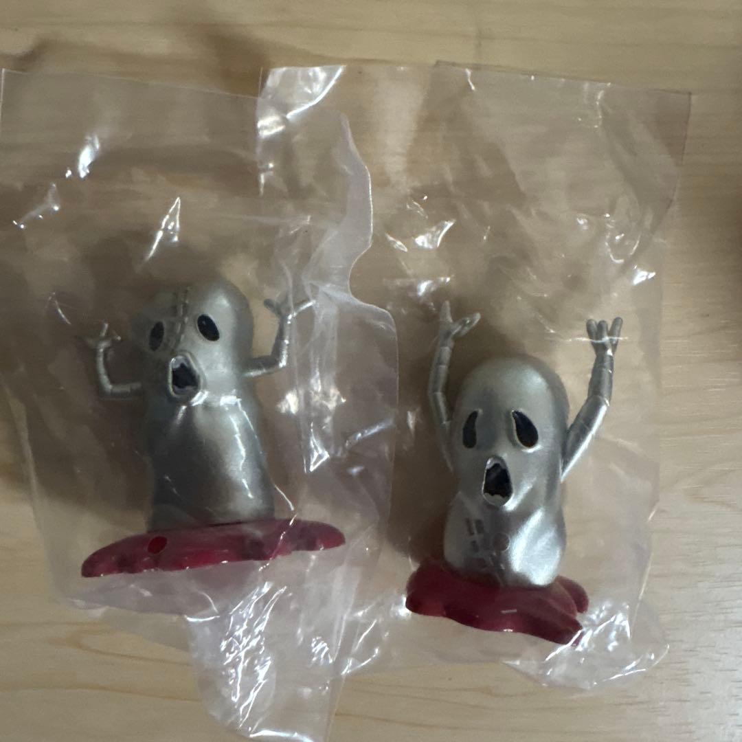 ジョジョ　一番くじ　5部　ヒットマンチーム　護衛チーム　　フィギュア　ジョルノ