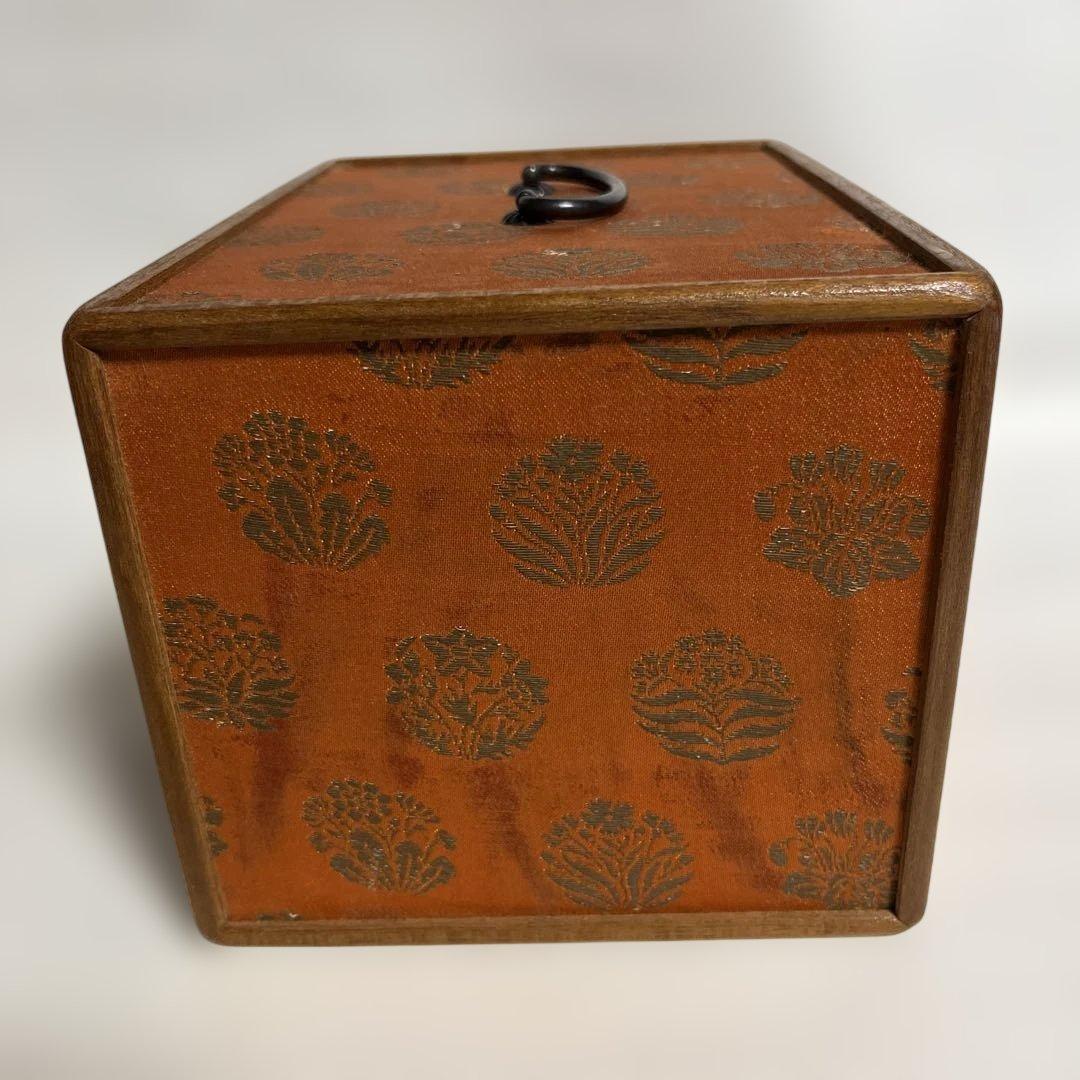 茶道具　一翠作　倹鈍蓋裂地張り　茶箱　抹茶碗つき