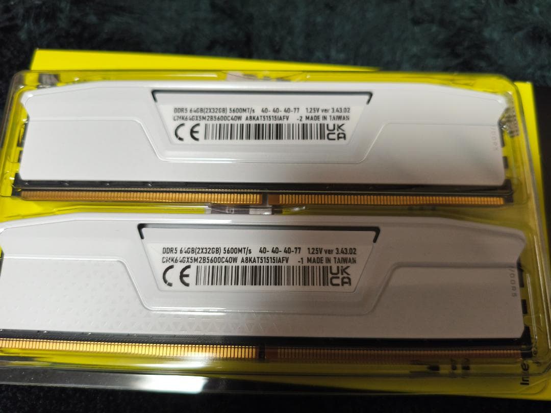 Corsair VENGEANCE DDR5 64GB 5600MHz ホワイト