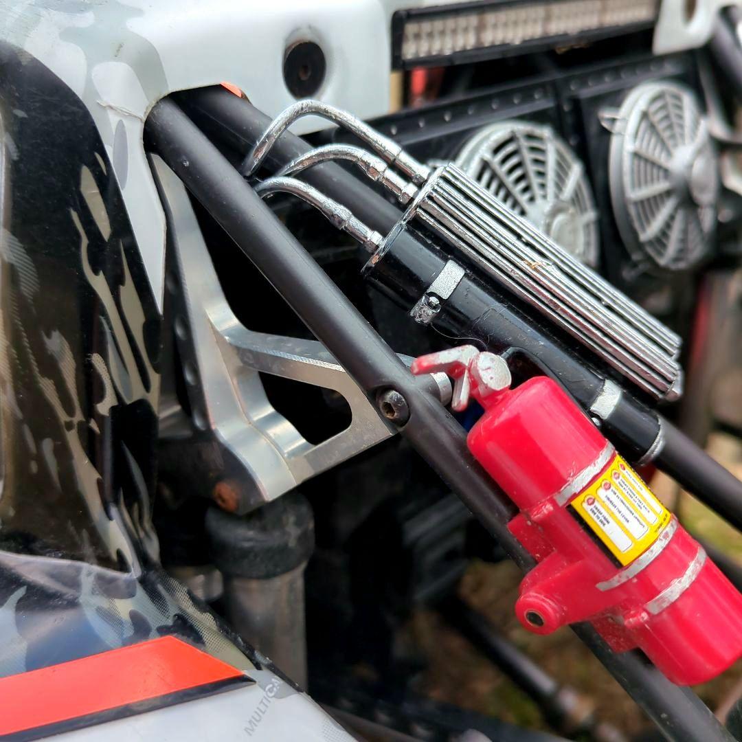 ホビーラジコン TRAXXAS Unlimited Desert Racer UDR