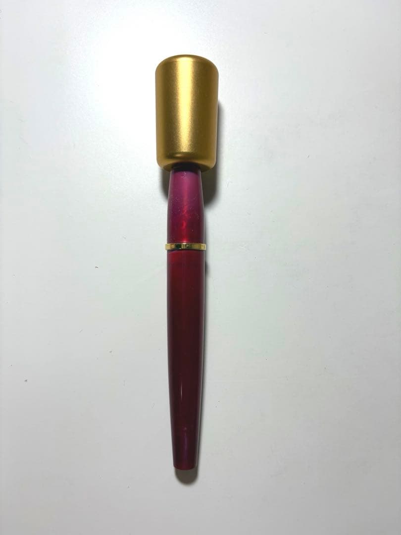 美顔ローラーペン型