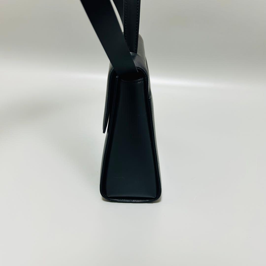 GIVENCHYジバンシー 4Gロゴ レザー ハンドバッグ トップハンドル 黒